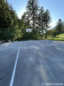 Pomoč pri urejanju športnih igrišč in igrišč pri kamniških šolah in vrtcih (5)